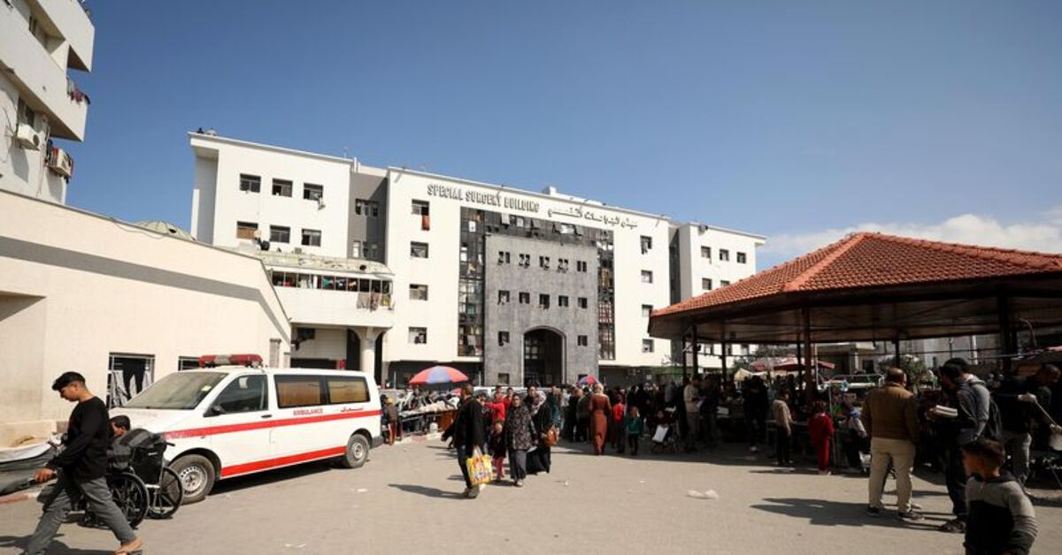İsrail ordusu, Gazze’deki Şifa Hastanesi’nde bir binayı havaya havalandırdı